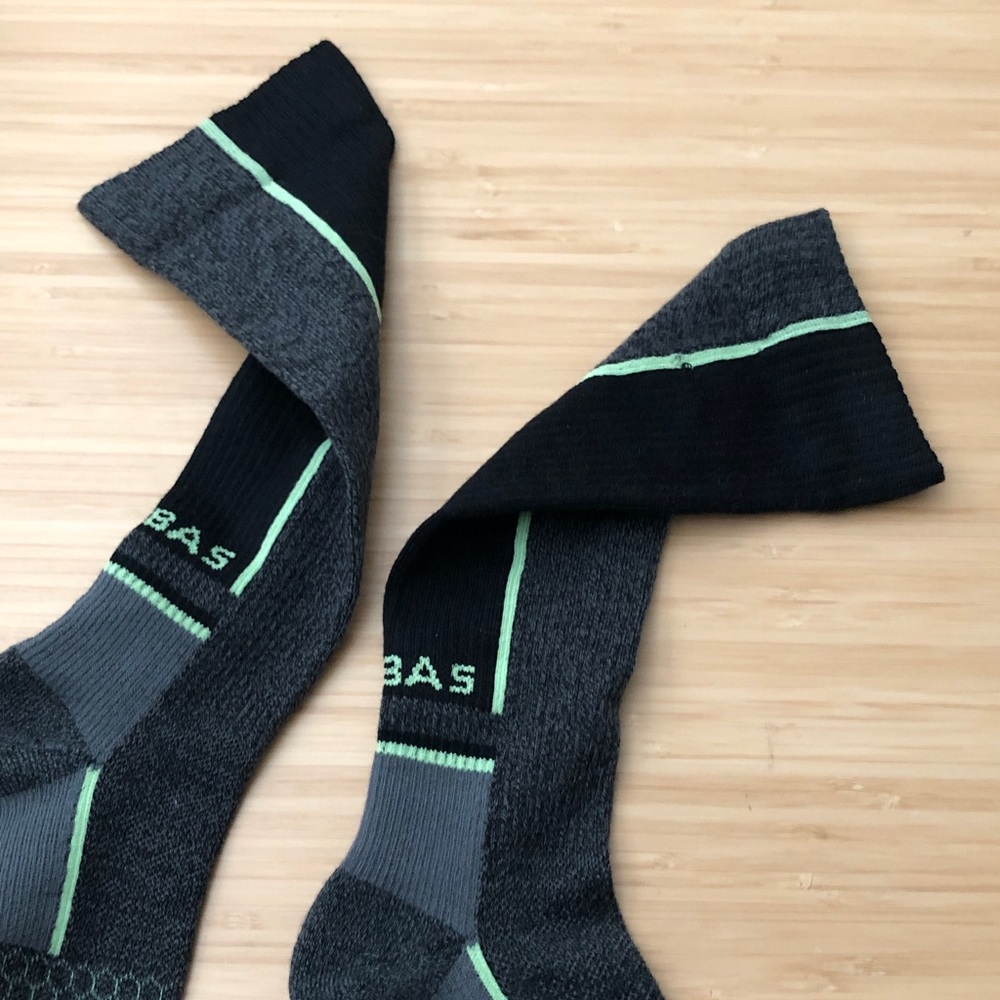 Bombas Women’s Black & Charcoal Crew Socks with Mint Trim - Picture 3 of 8